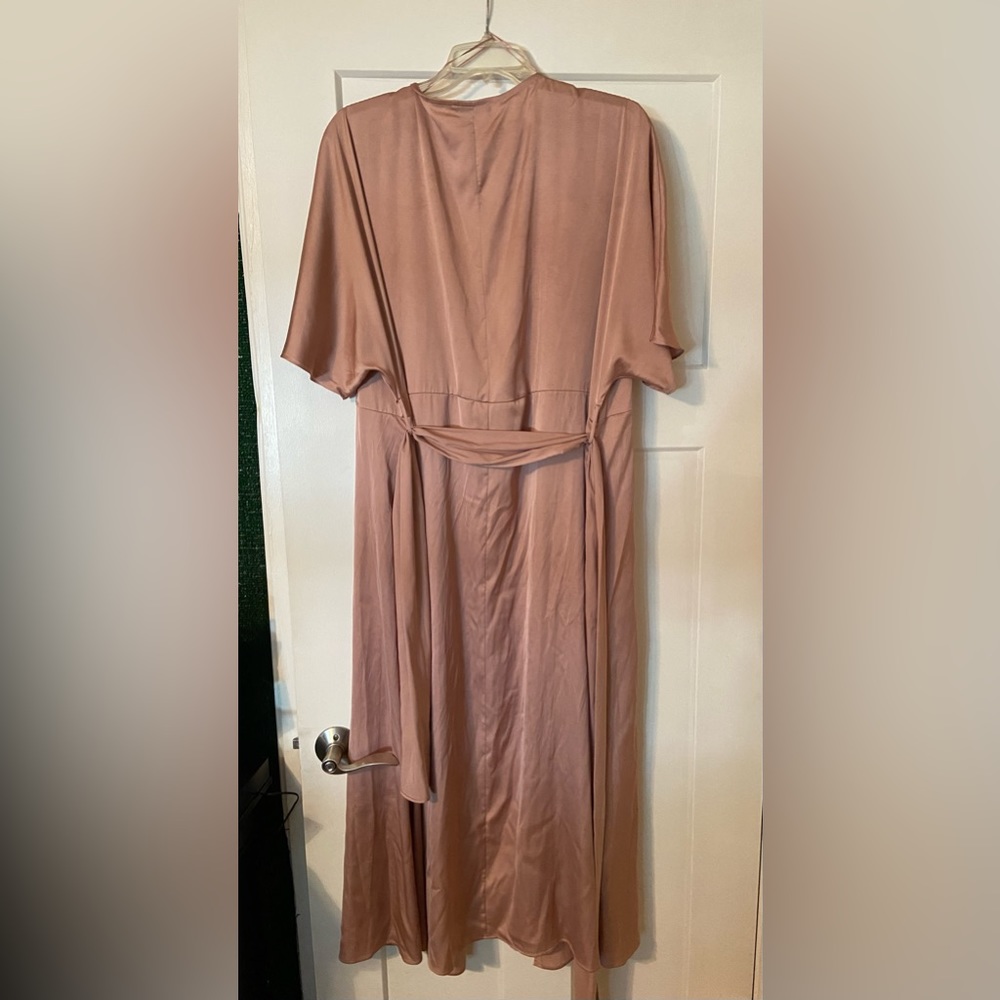 ZARA BLUSH ROBE - Picture 2 of 3